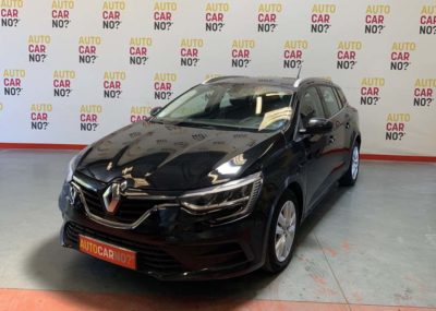 Voiture occasion RENAULT MEGANE ESTATE 1.3 TCE 140 ZEN NOIR Essence Nimes Gard