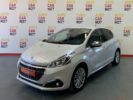 Voiture occasion PEUGEOT 208 1.2 PURE TECH 110CH S&S EAT6 ALLURE BLANC Essence Nimes Gard