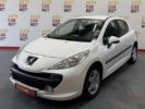 Voiture occasion PEUGEOT 207 1.4 VTI 95 STYLE BLANC Essence Nimes Gard