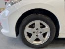 Voiture occasion PEUGEOT 207 1.4 VTI 95 STYLE BLANC Essence Nimes Gard #15