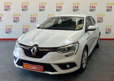 Voiture occasion RENAULT MEGANE 4 1.5 DCI 110 ENERGY BUSINESS EDC société BLANC Diesel Arles Bouches du Rhône