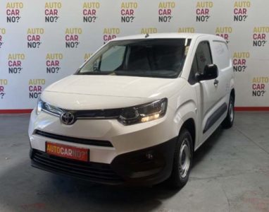 Voiture occasion TOYOTA PROACE CITY 1.5 HDI MEDIUM 100 D-4D DYNAMIC BLANC Diesel Alès Gard