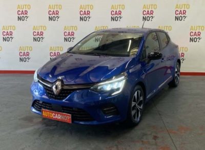 Voiture occasion RENAULT CLIO 5 1.5 BLUEDCI 100 EVOLUTION BLEU Diesel Nimes Gard