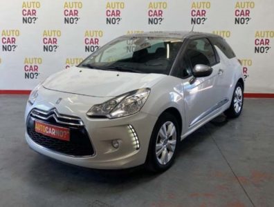 Voiture occasion CITROEN DS3 1.2 PURETECH 110 S&S SO CHIC BLANC Essence Arles Bouches du Rhône