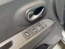 Voiture occasion DACIA LODGY 1.2 TCE 115 EXPLORER GRIS Essence Nimes Gard #17