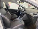 Voiture occasion PEUGEOT 208 1.2 PURETECH 110 S&S GT LINE EAT6 BLANC Essence Nimes Gard #8