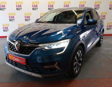 Voiture occasion RENAULT ARKANA MILD HYBRID 140 EDC EVOLUTION BLEU Hybride essence-électrique Nimes Gard