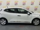 Voiture occasion RENAULT CLIO 5 1.6 E-TECH HYBRID 140 BUSINESS BLANC Hybride essence-électrique Avignon Vaucluse #4