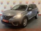 Voiture occasion PEUGEOT 5008 1.2 PURETECH 130 S&S STYLE GRIS Essence Nimes Gard