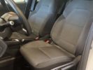 Voiture occasion RENAULT CLIO 5 1.6 E-TECH HYBRID 140 BUSINESS BLANC Hybride essence-électrique Nimes Gard #6