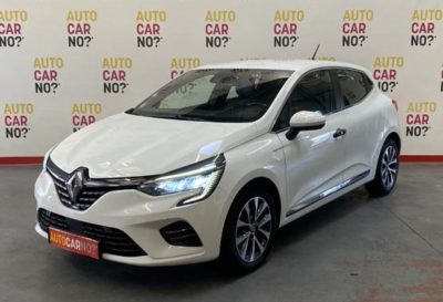Voiture occasion RENAULT CLIO 5 1.3 TCE 130 INTENS EDC BLANC Essence Nimes Gard