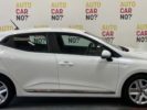 Voiture occasion RENAULT CLIO 5 1.6 E-TECH HYBRID 140 BUSINESS BLANC Hybride essence-électrique Nimes Gard #4