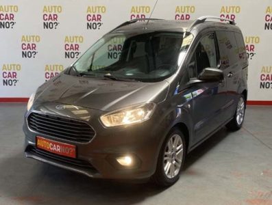 Voiture occasion FORD TOURNEO COURIER 1.5 TDCI 100 S&S TITANIUM GRIS Diesel Arles Bouches du Rhône