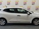 Voiture occasion RENAULT CLIO 5 1.6 E-TECH HYBRID 140 BUSINESS BLANC Hybride essence-électrique Montpellier Hérault #4