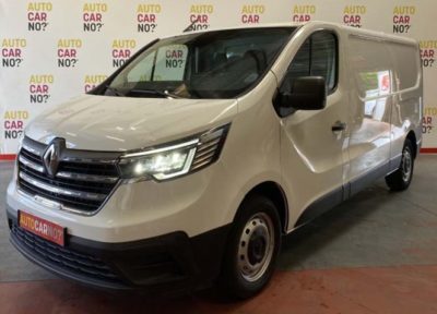 Voiture occasion RENAULT TRAFIC 3 L2H1 2.0 BLUEDCI 130 GRAND CONFORT BLANC Diesel Arles Bouches du Rhône