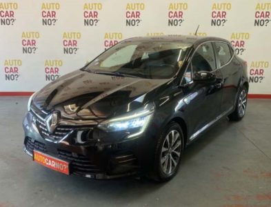 Voiture occasion RENAULT CLIO 5 1.3 TCE 130 INTENS EDC NOIR Essence Arles Bouches du Rhône