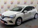 Voiture occasion RENAULT CLIO 5 1.6 E-TECH HYBRID 140 BUSINESS BLANC Hybride essence-électrique Arles Bouches du Rhône