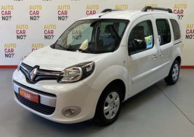 Voiture occasion RENAULT KANGOO 1.2 TCE 115 INTENS EDC BLANC Essence Arles Bouches du Rhône
