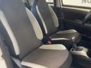 Voiture occasion TOYOTA AYGO 1.0 VVT 69 X BLANC Essence Nimes Gard #8